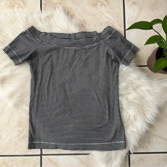 H&M Tops - H&M Off The Shoulder Top